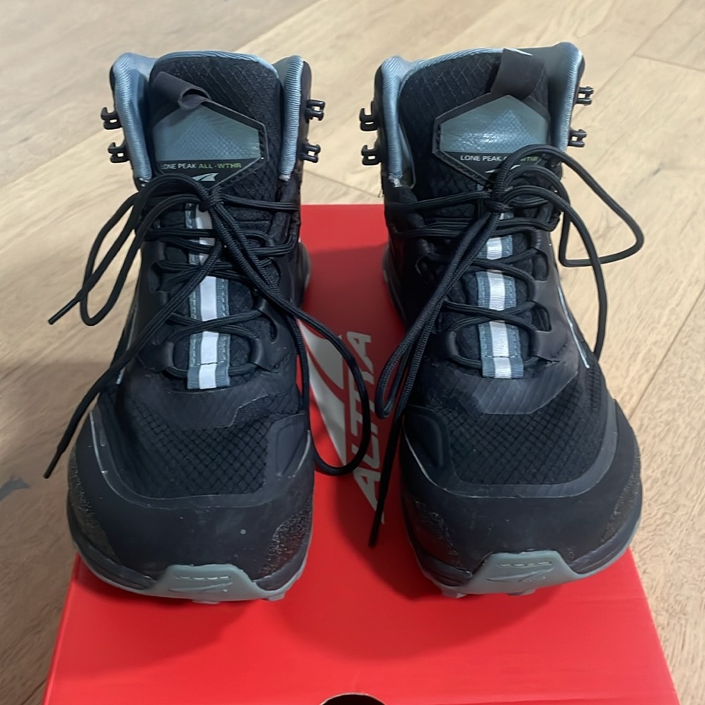 SOLD | ALTRA | Lone Peak All Weather Mid Boot - Picture 6 of 11